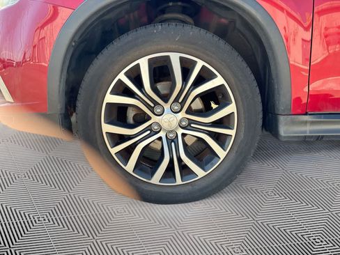Used 2018 Mitsubishi Outlander Sport SE AWD/4WD image 28