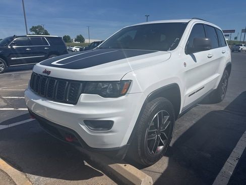 Used 2020 Jeep Grand Cherokee Trailhawk AWD/4WD image 1