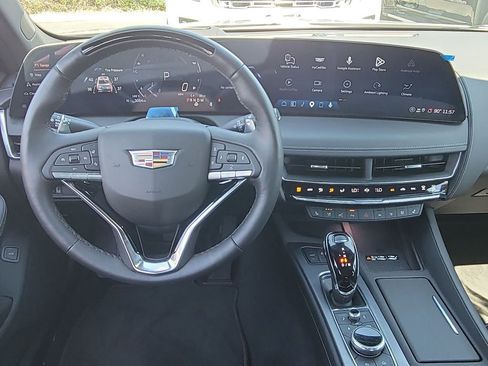 Used 2026 Cadillac CT5 Premium Luxury RWD image 11