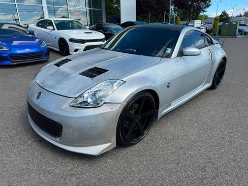 Used 2006 Nissan 350Z Coupe w/ (N93) Cargo Convenience Pkg RWD image 1