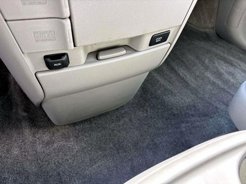 Used 2011 Honda Odyssey EX-L image 24