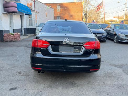 Used 2014 Volkswagen Jetta SE image 9