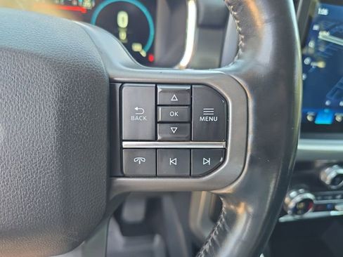 Used 2021 Ford F150 Lariat image 24