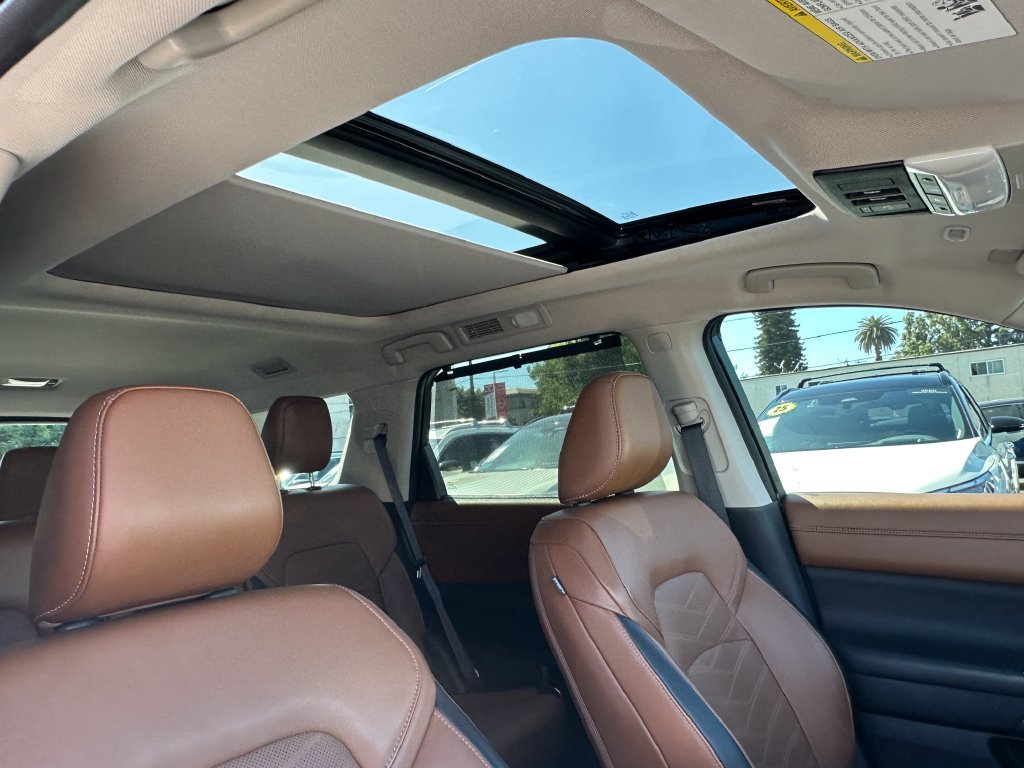 Used 2023 Nissan Pathfinder Platinum AWD/4WD image 18