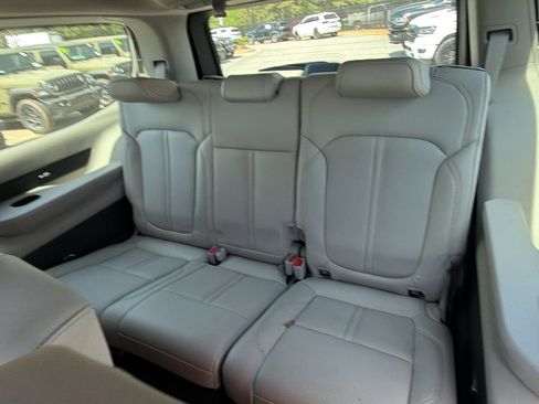 Certified 2024 Jeep Wagoneer 4WD image 26