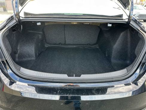 Used 2022 Chevrolet Malibu LT image 14