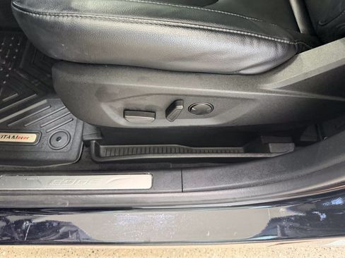 Used 2023 Ford Edge Titanium w/ Cargo Accessory Package AWD/4WD image 21