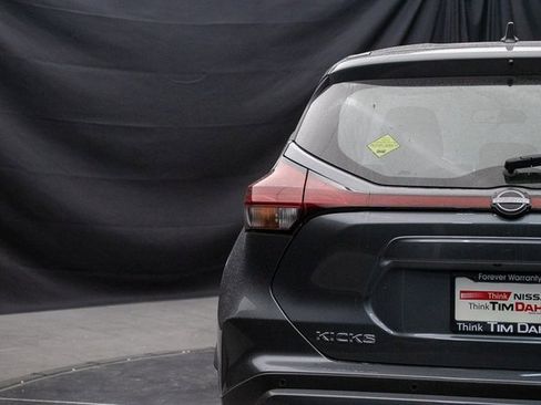 New 2025 Nissan Kicks Play S image 12