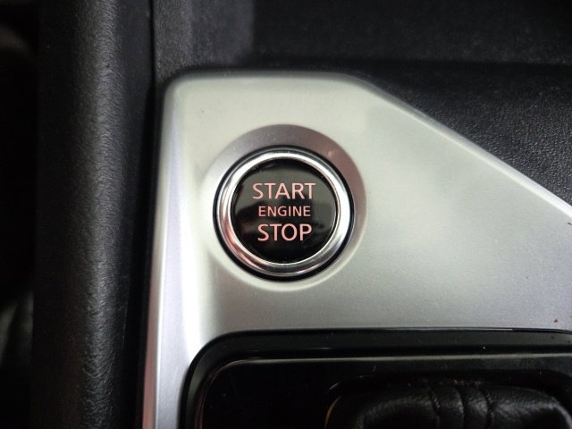 Used 2022 Nissan Altima 2.5 SV FWD image 8