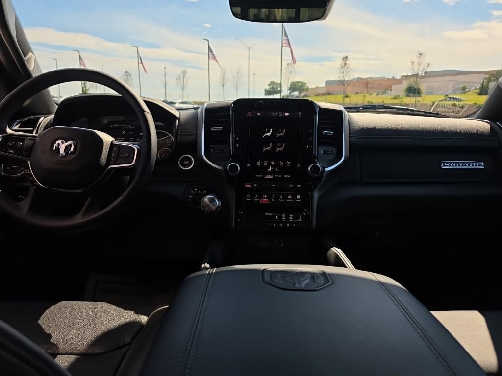 Used 2026 RAM 1500 Laramie AWD/4WD image 31