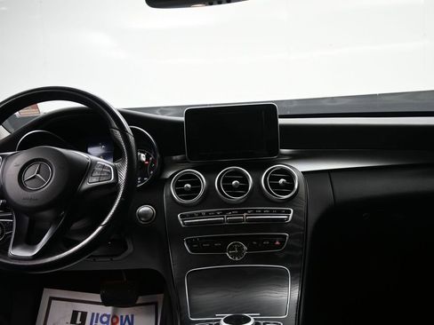 Used 2017 Mercedes-Benz C 300 4MATIC Sedan image 13