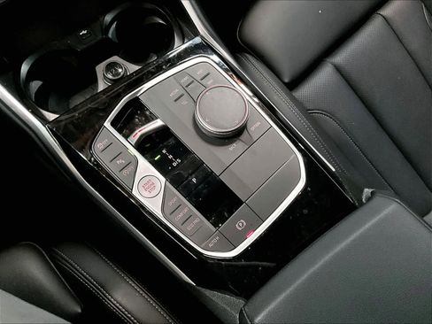Used 2024 BMW 330i 330i w/ Convenience Package image 37