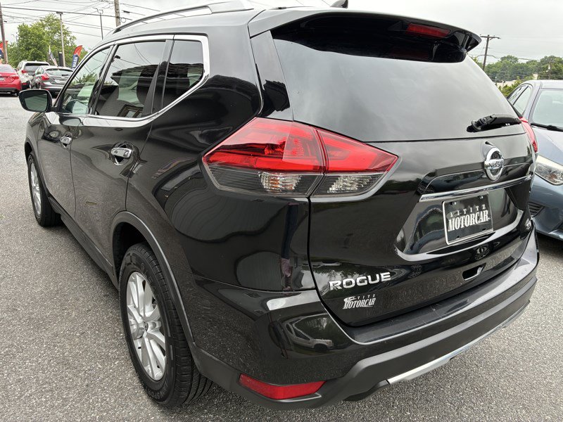 Used 2018 Nissan Rogue SV FWD image 6