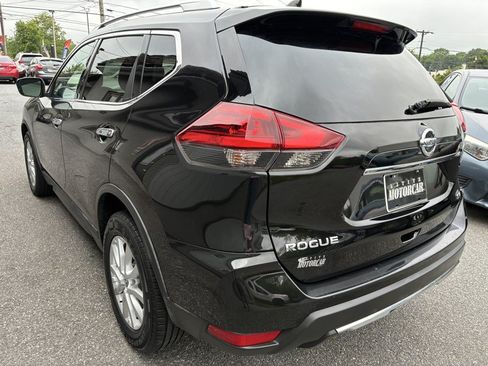 Used 2018 Nissan Rogue SV FWD image 6