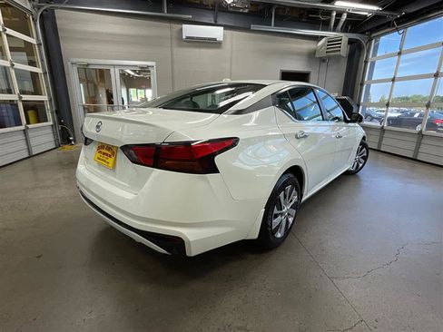 Used 2019 Nissan Altima 2.5 S image 5