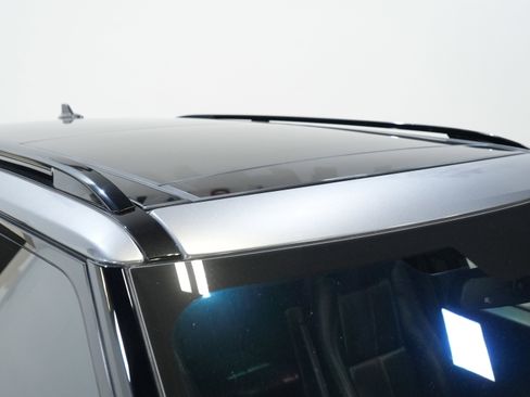 Used 2016 Land Rover Range Rover image 13