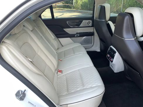Used 2020 Lincoln Continental Black Label AWD/4WD image 30