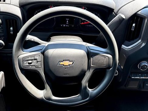 Used 2024 Chevrolet Silverado 1500 Custom AWD/4WD image 29