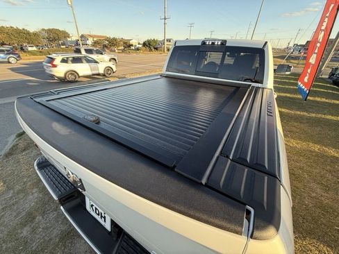 Used 2019 RAM 2500 Limited image 9