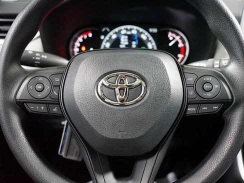 New 2025 Toyota RAV4 XLE image 12