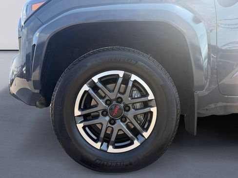 Used 2024 Toyota Tacoma TRD Sport w/ TRD Sport Premium Package AWD/4WD image 9