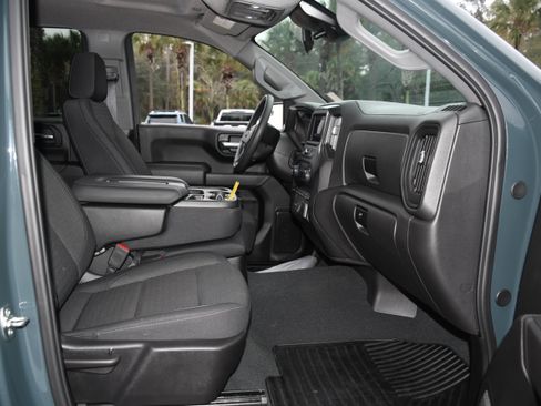 Used 2025 Chevrolet Silverado 1500 Custom Trail Boss image 19