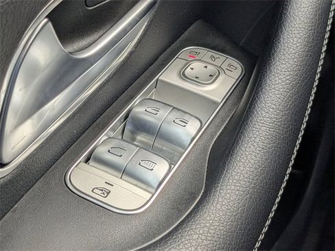 Used 2023 Mercedes-Benz GLS 450 4MATIC image 28
