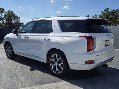 Used 2021 Hyundai Palisade Limited image 3