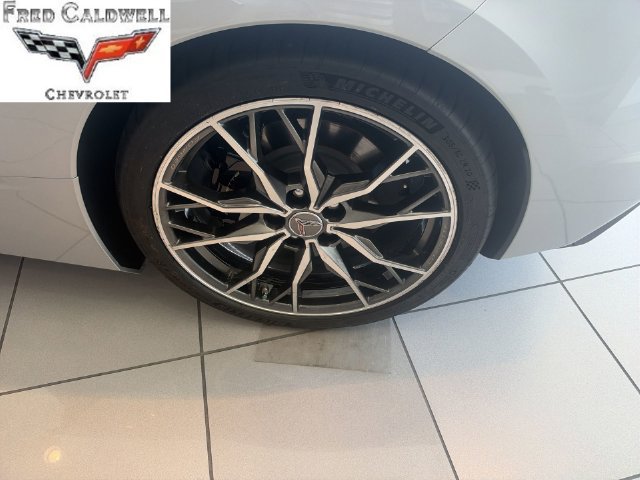 Used 2026 Chevrolet Corvette Stingray Premium Conv w/ Z51 Performance Package RWD image 34