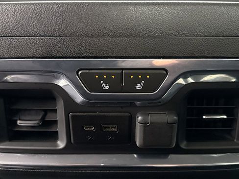 Used 2023 Chevrolet Silverado 2500 LTZ image 23