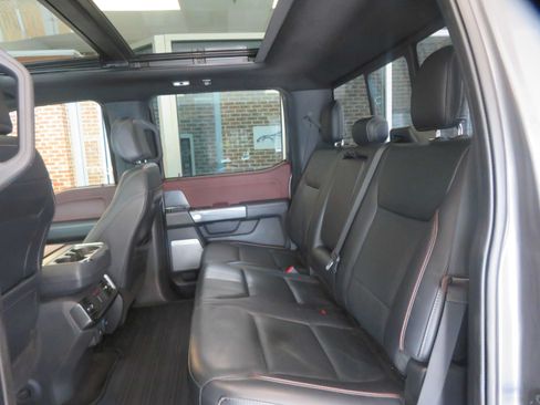 Used 2021 Ford F150 Lariat w/ Equipment Group 502A High AWD/4WD image 19