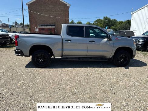 Used 2025 Chevrolet Silverado 1500 LT Trail Boss w/ LT Trail Boss Premium Package AWD/4WD image 7