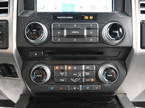 Used 2018 Ford F250 Platinum w/ Platinum Ultimate Package image 20