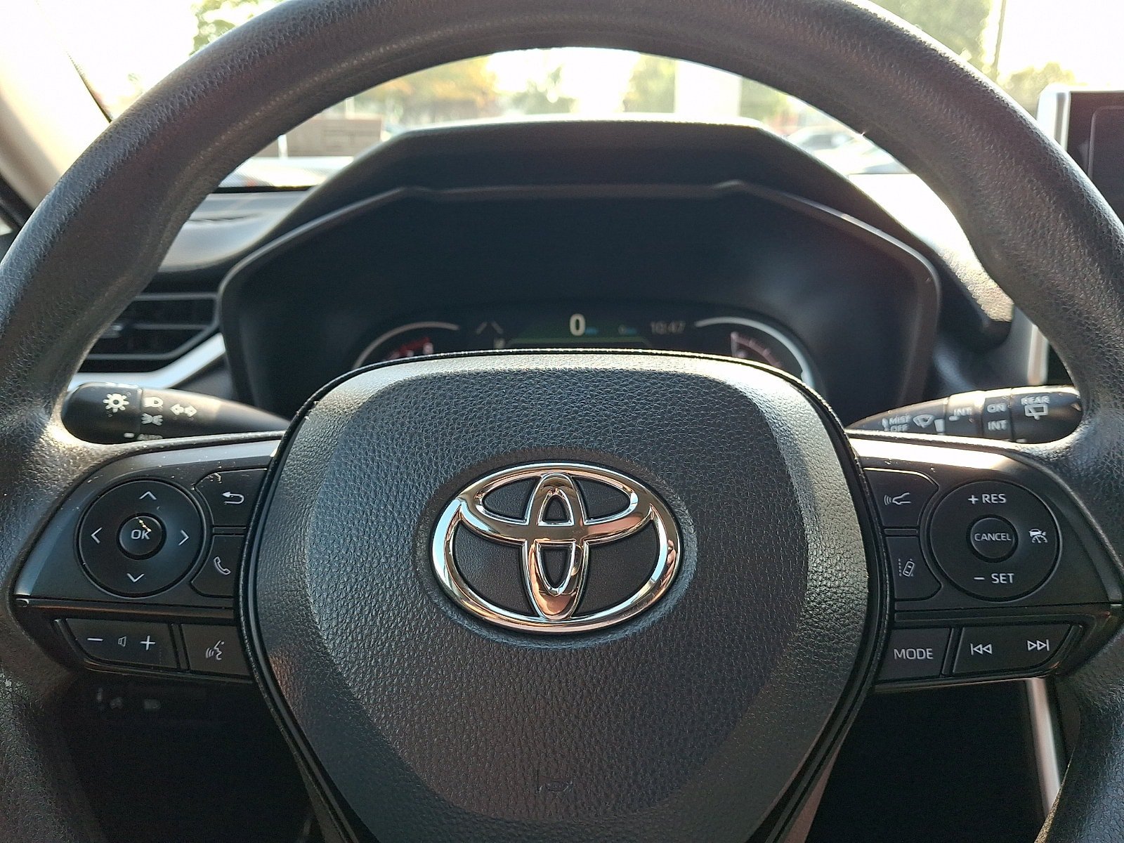 Certified 2024 Toyota RAV4 XLE FWD image 18