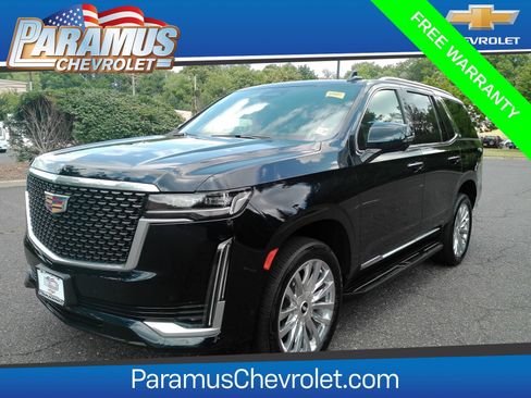 Certified 2024 Cadillac Escalade Premium Luxury AWD/4WD image 1