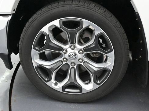 Used 2020 RAM 1500 Limited w/ Advanced Safety Group AWD/4WD image 6