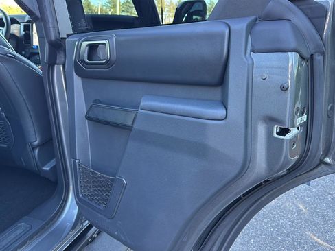 New 2025 Ford Bronco Badlands image 19