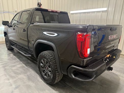 Used 2024 GMC Sierra 1500 AT4X AWD/4WD image 17