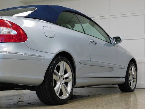 Used 2007 Mercedes-Benz CLK 350 Cabriolet image 71