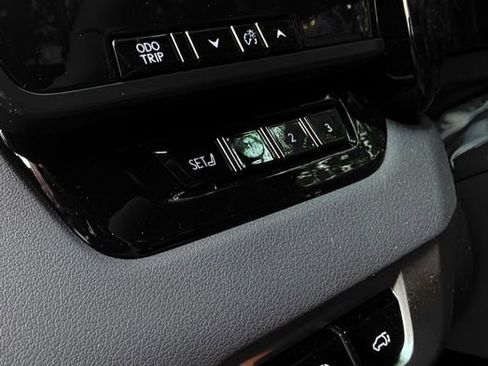 New 2026 Lexus RX 350h AWD/4WD image 23