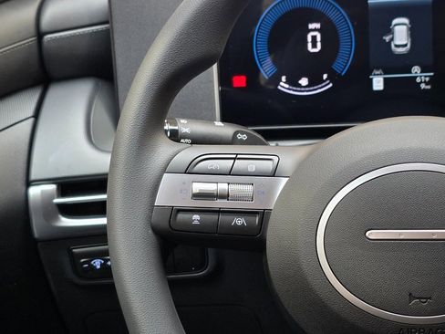 New 2026 Hyundai Tucson SEL image 19