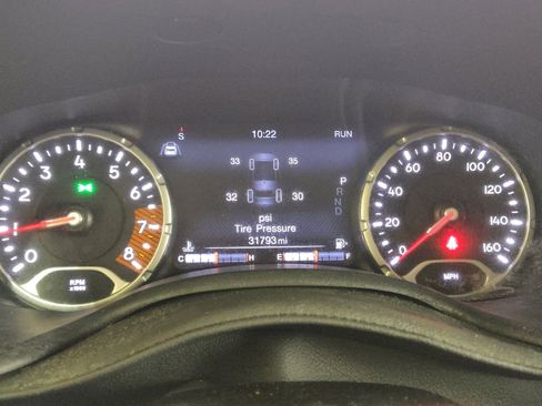 Used 2023 Jeep Renegade Latitude image 23