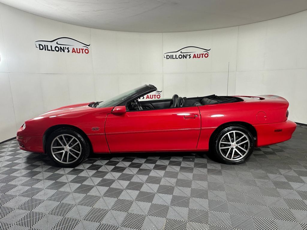 Used 2002 Chevrolet Camaro Z28 w/ SS Performance/Appearance Pkg RWD image 3