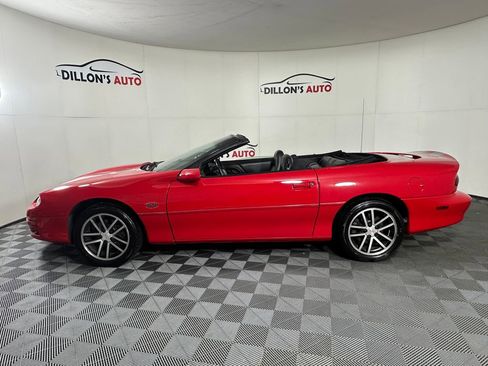 Used 2002 Chevrolet Camaro Z28 w/ SS Performance/Appearance Pkg RWD image 3