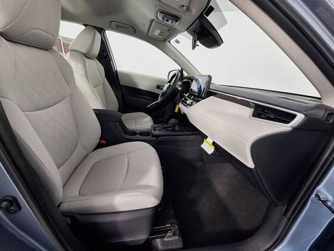 New 2026 Toyota Corolla Cross L FWD image 29