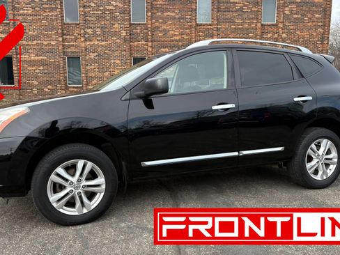 Used 2015 Nissan Rogue S w/ Convenience Package image 1