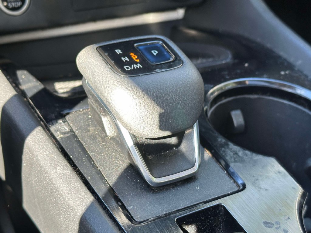 Used 2021 Nissan Rogue SV w/ Premium Package AWD/4WD image 28