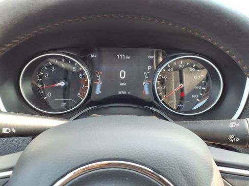 Used 2019 Jeep Compass Limited AWD/4WD image 20