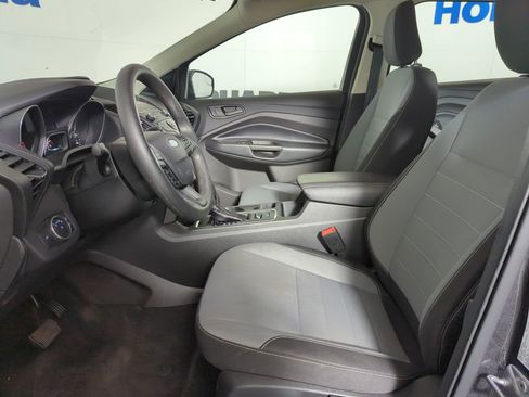 Used 2019 Ford Escape S FWD image 7