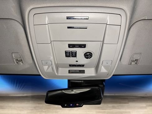 Used 2019 Chevrolet Tahoe Premier image 33